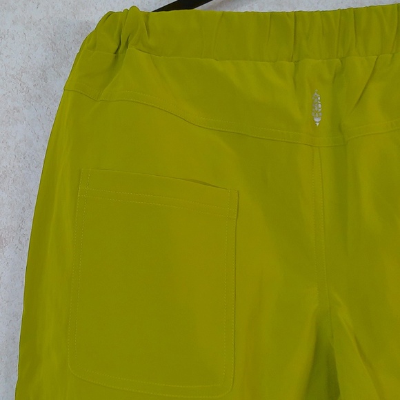 NWT FP Movement Olive Green Leathery Hike/Utility Wide Leg OS Baggy Pants Sz LRG - Picture 12 of 15